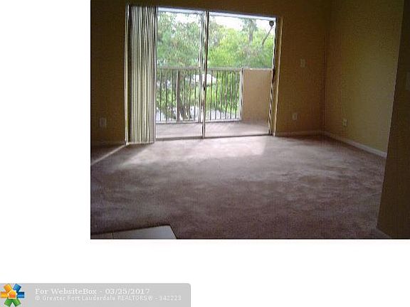3rd image of 820 Cypress Park Way APT G