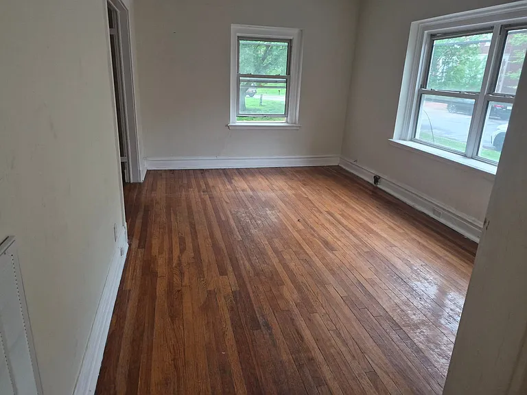 6301 N Rosebury Ave — Photo 8