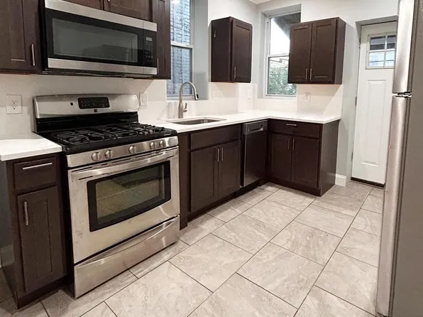 709 Belgian Ave, Baltimore, MD 21218