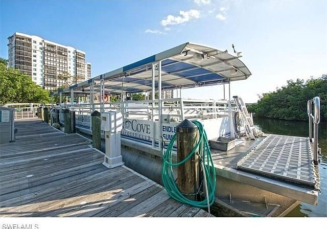 1st image of 612 Wiggins Bay Dr