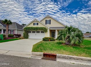 261 Palm Grove Dr, Wilmington, NC 28411