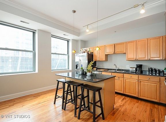 4th image of 165 N Canal St APT 812