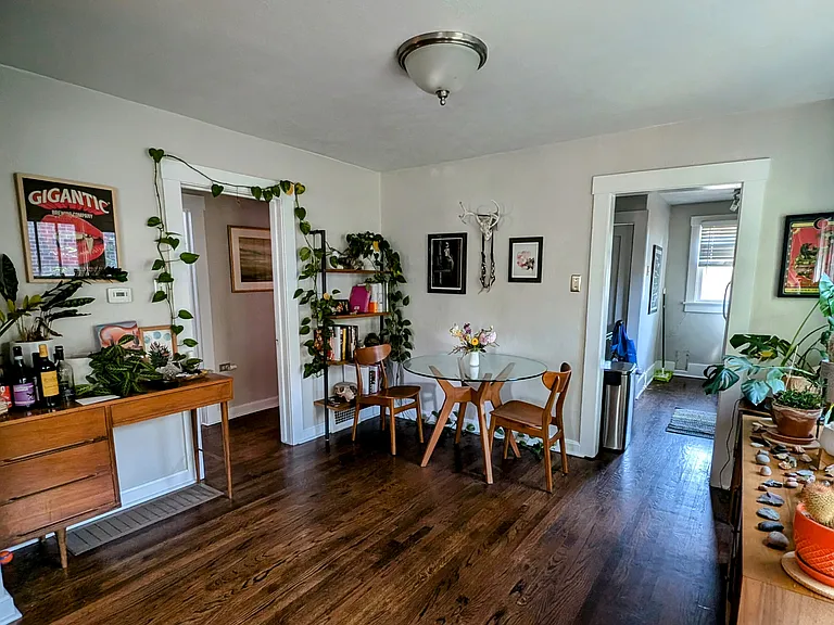 1532 Forest St — Photo 8