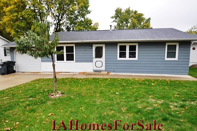 13 33rd Ave Dr SW
