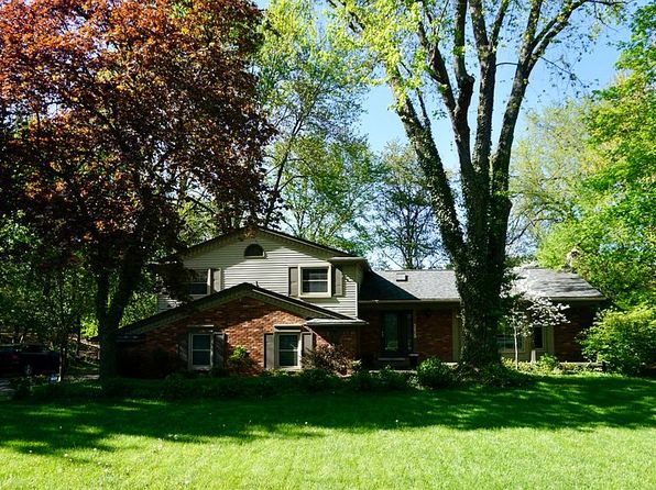 3688 Darcy Dr