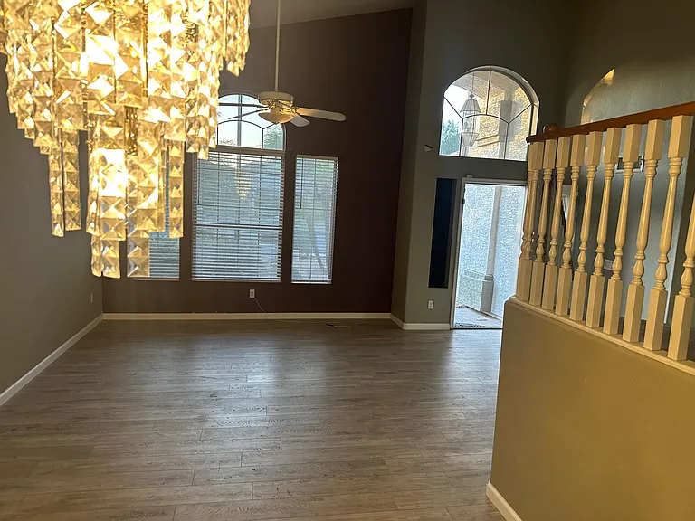1649 W Commerce Ave — Photo 34