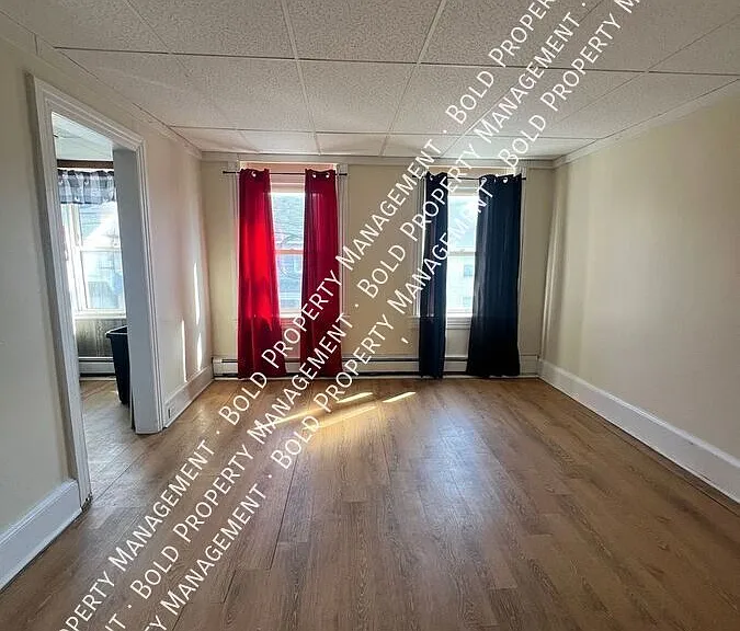 605 N 9th St #3 — Photo 6
