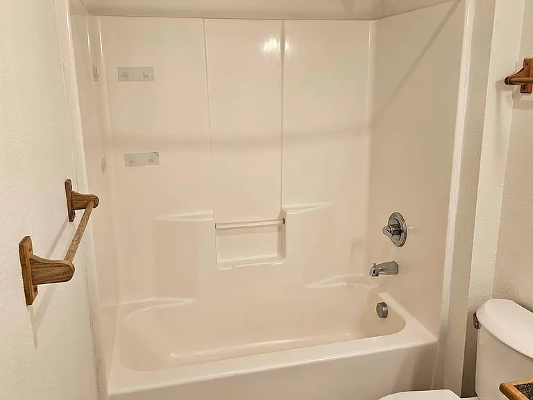 1843 SW Hungry Hill Dr — Photo 7
