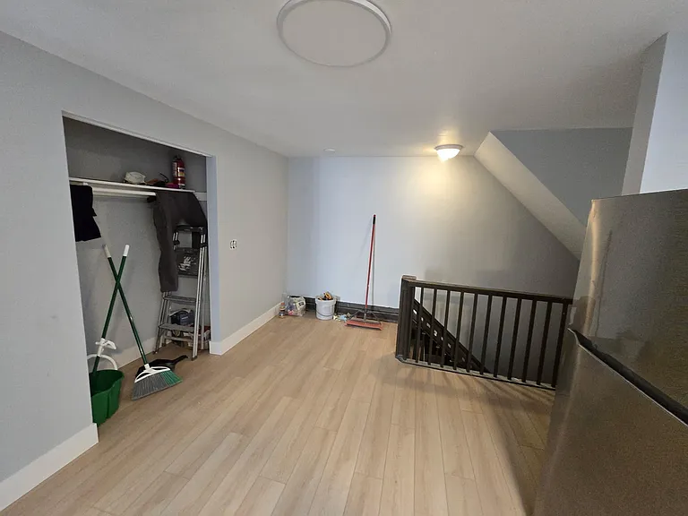 407 N Broom St #2 — Photo 6