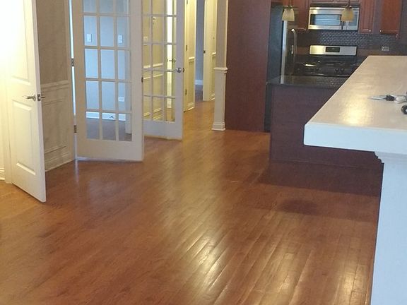 3rd image of 2234 W Warren Blvd #1
