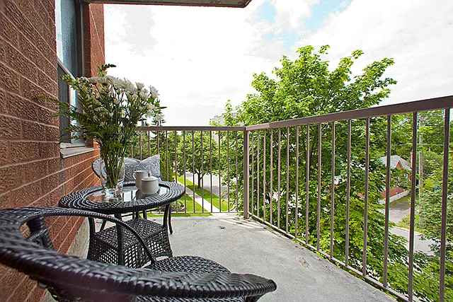 15 Regency Cres — Photo 11