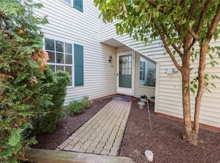 6131 Center St APT 106, Mentor, OH 44060