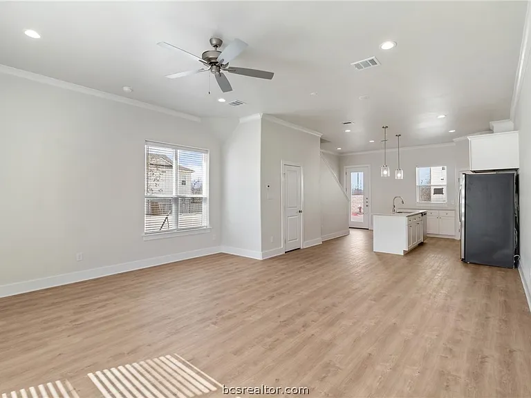 310 Fairway Dr #113 — Photo 15