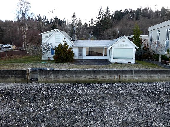 2nd image of 36 W North Camano Dr