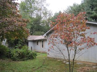 829 Dairy Rd, Reidsville, NC 27320