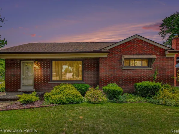 29115 Westfield St, Livonia, MI 48150