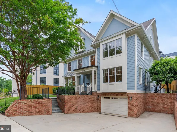 8008 Glenbrook Rd, Bethesda, MD 20814