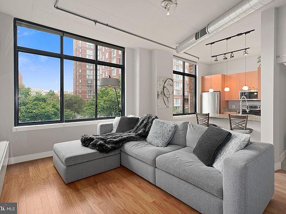 3rd image of 520 John Carlyle St Unit 204