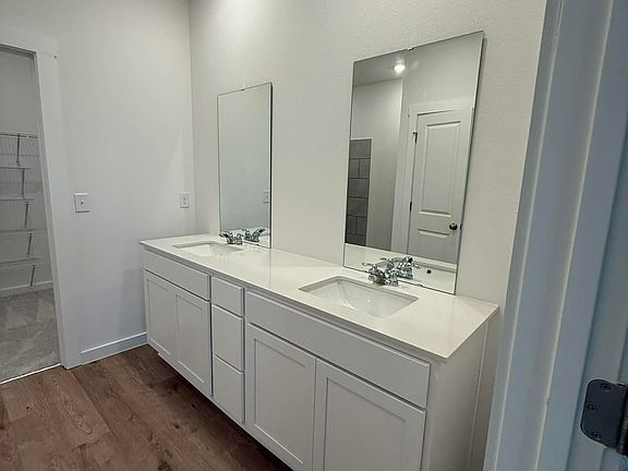 5th image of 3839 Casita Cir