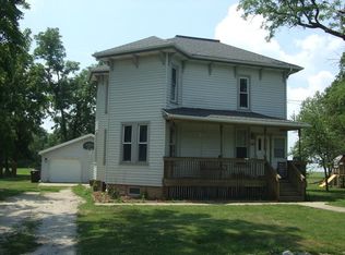 250 W 5th Ave, Clifton, IL 60927