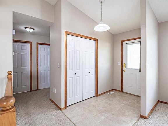 2nd image of 19 N Fulmar Close