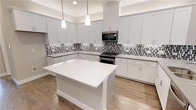 1st image of 6132 Burnham St