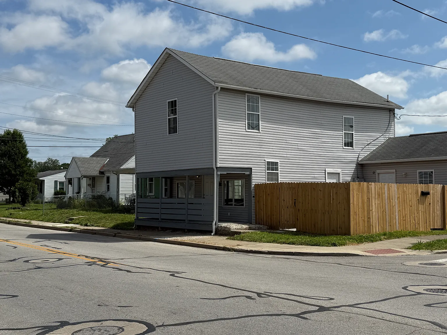 2 bed, 955 sqft, $1,450 — Photo 2