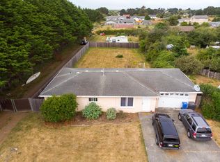 1556 Bugenig Ave, McKinleyville, CA 95519