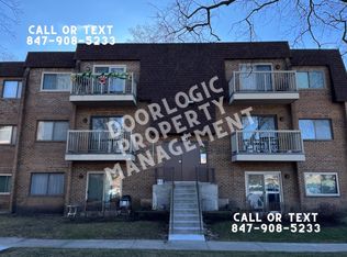 613 W Central Rd APT B2, Mount Prospect, IL 60056
