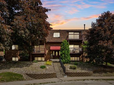 2505 26th Avenue Ct APT J, Rock Island, IL, 61201