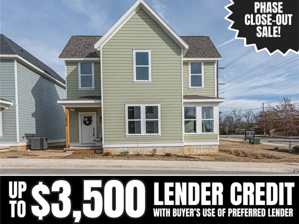 1034 S Laramie Hts, Fayetteville, AR 72704