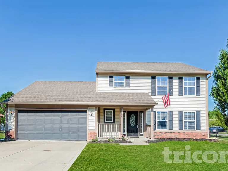 4002 Caddy Way — Photo 2