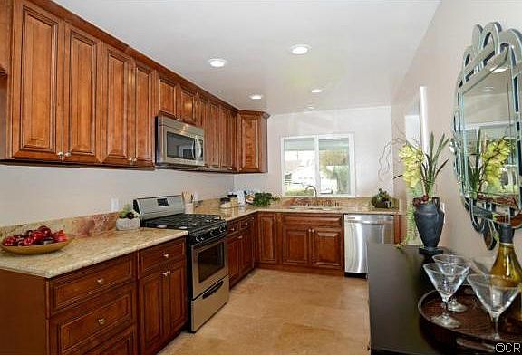 3rd image of 14022 Danbrook Dr
