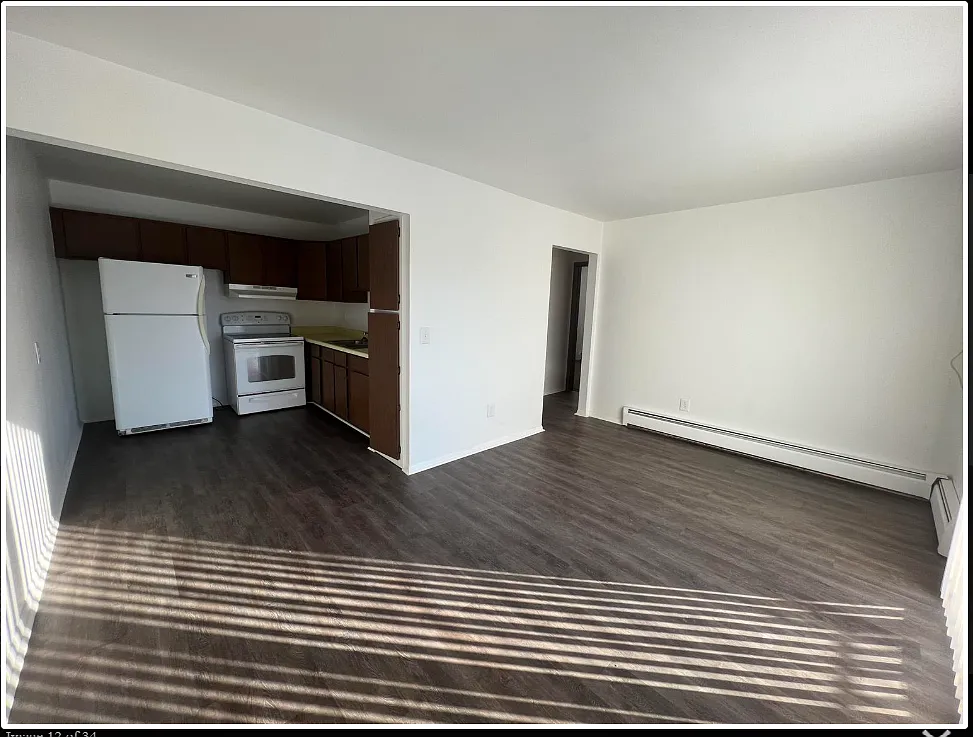 2 bed, 850 sqft, $995 — Photo 1