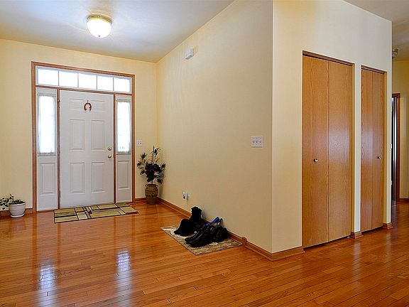 3rd image of 3609 Provence Dr