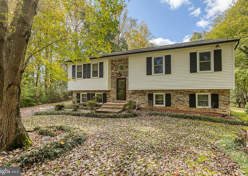 Beautiful updated home!