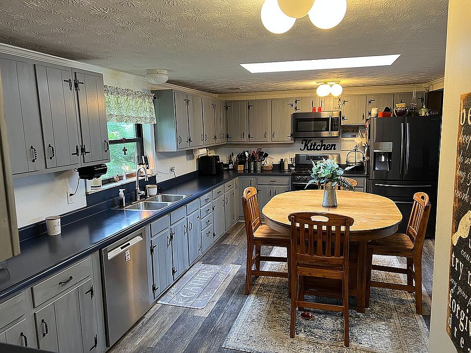 Kitchen/great room 