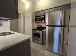 2475 Underwood St APT 390, Houston, TX 77030