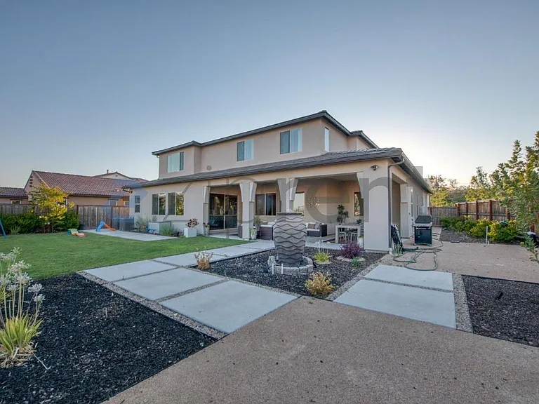 4721 Overstone Ave — Photo 36