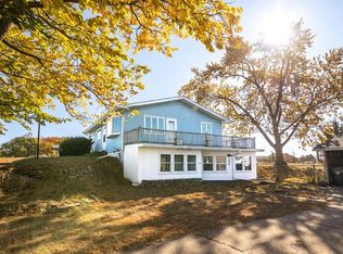 530 Fisherman Rd, La Crosse, WI 54603