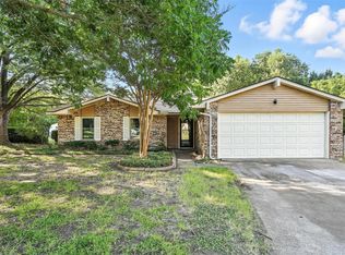 502 Lakeside Dr, Duncanville, TX 75116