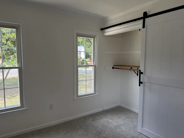 8001 Pyracantha Ct — Photo 21