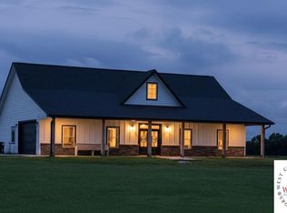 62 NW 285 Private Rd, Clinton, MO 64735