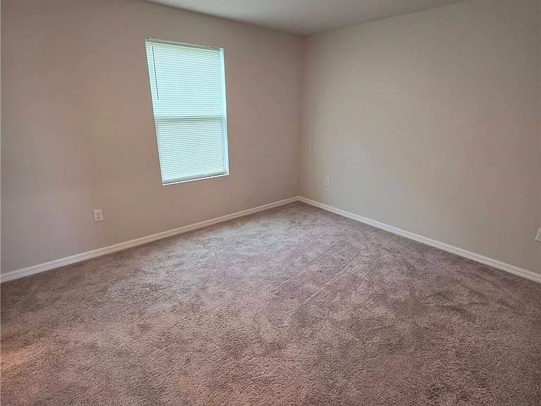 1604 Marble St — Photo 21