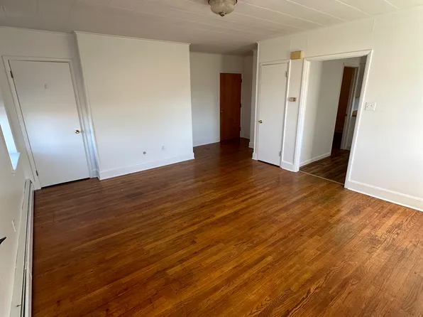 3830 Huckleberry Rd S #6, Allentown, PA 18104