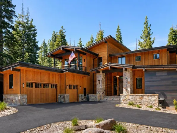 9295 Brae Rd, Truckee, CA 96161