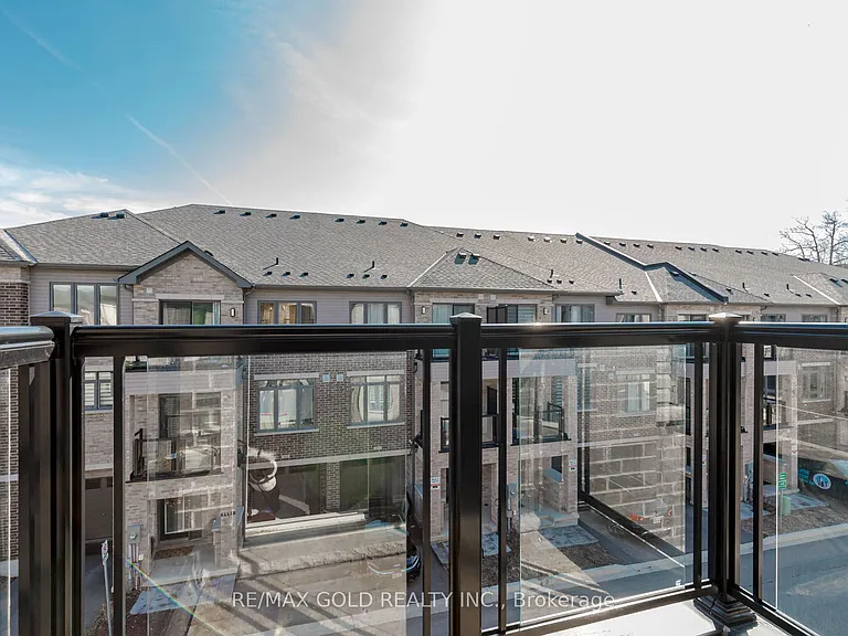 585 Colborne St #1007 — Photo 46