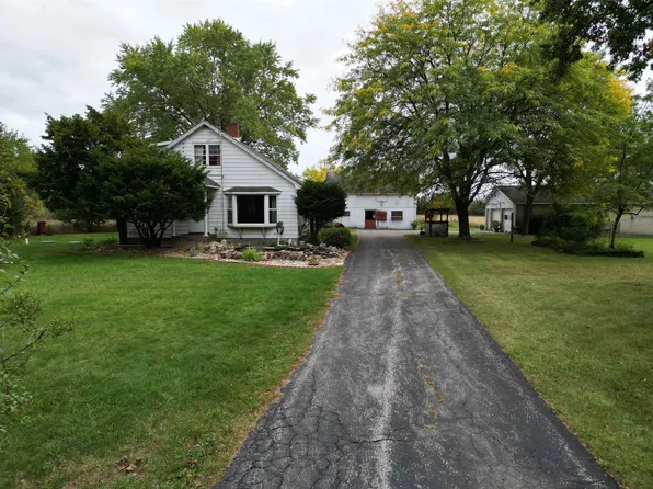 N7990 County Rd E, Portage, WI 53901