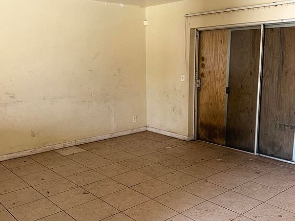 5th image of 1322 W 26th St