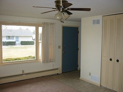 2nd image of 52 Elm Ave APT D